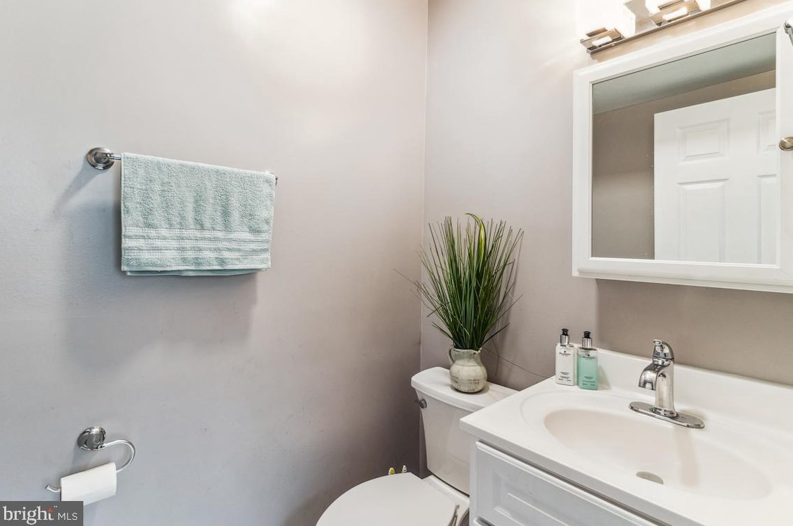 162 Morley St, Baltimore MD  21229-3646 exterior