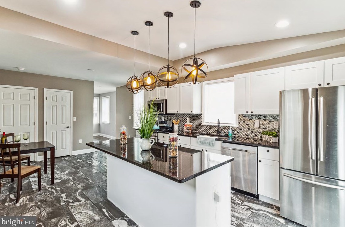 162 Morley St, Baltimore MD  21229-3646 exterior