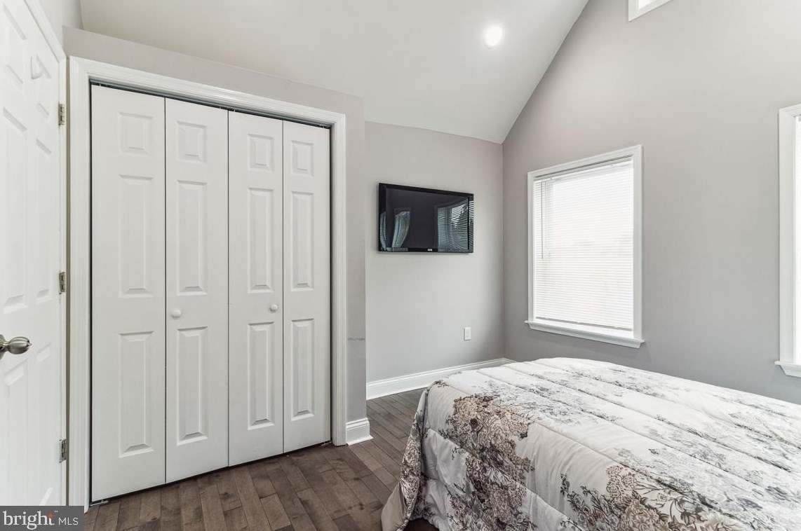 162 Morley St, Baltimore MD  21229-3646 exterior