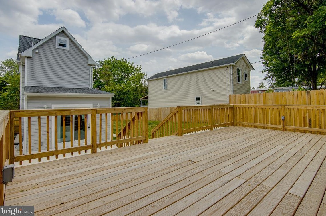 162 Morley St, Baltimore MD  21229-3646 exterior