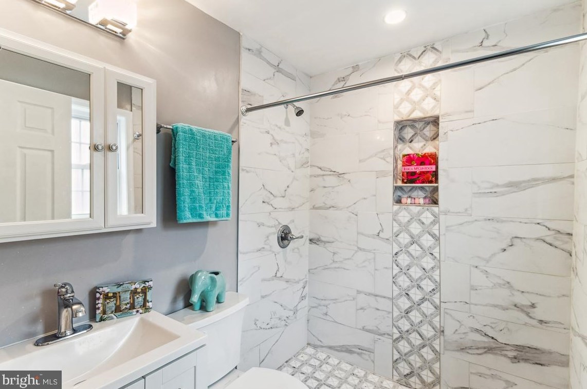 162 Morley St, Baltimore MD  21229-3646 exterior