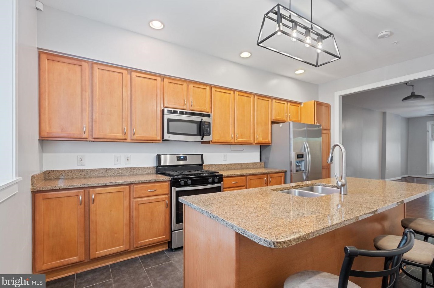 219 Kenwood Ave, Baltimore MD  21224-3613 exterior