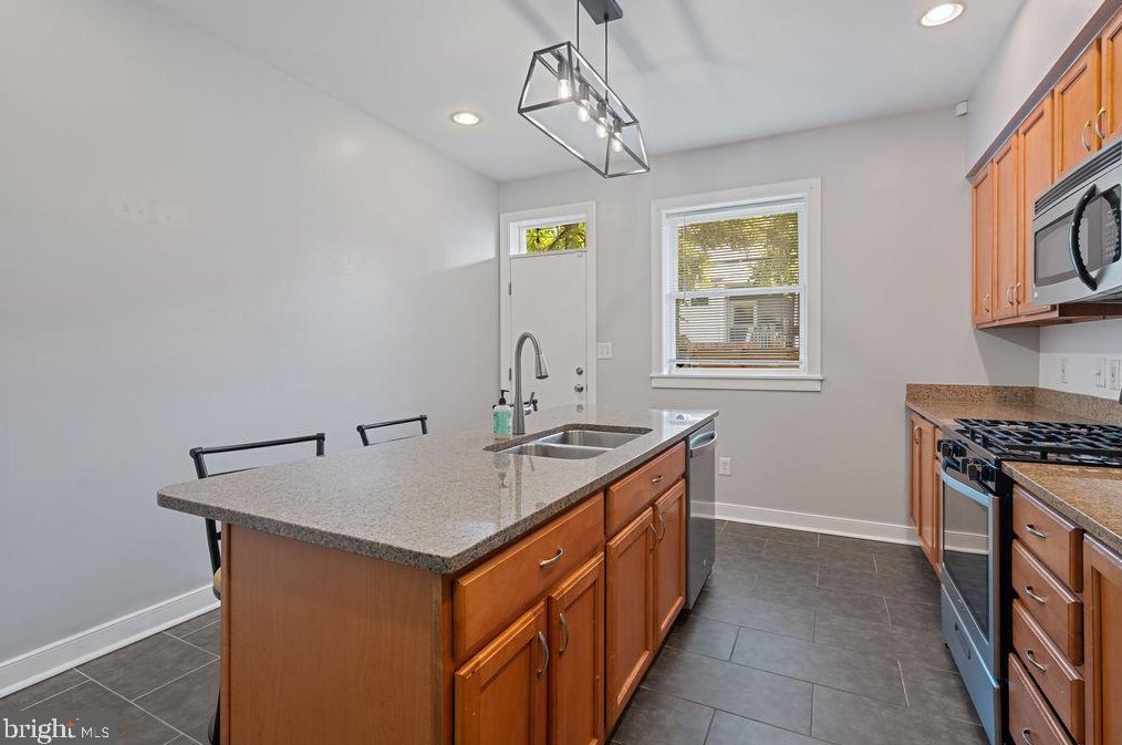 219 Kenwood Ave, Baltimore MD  21224-3613 exterior