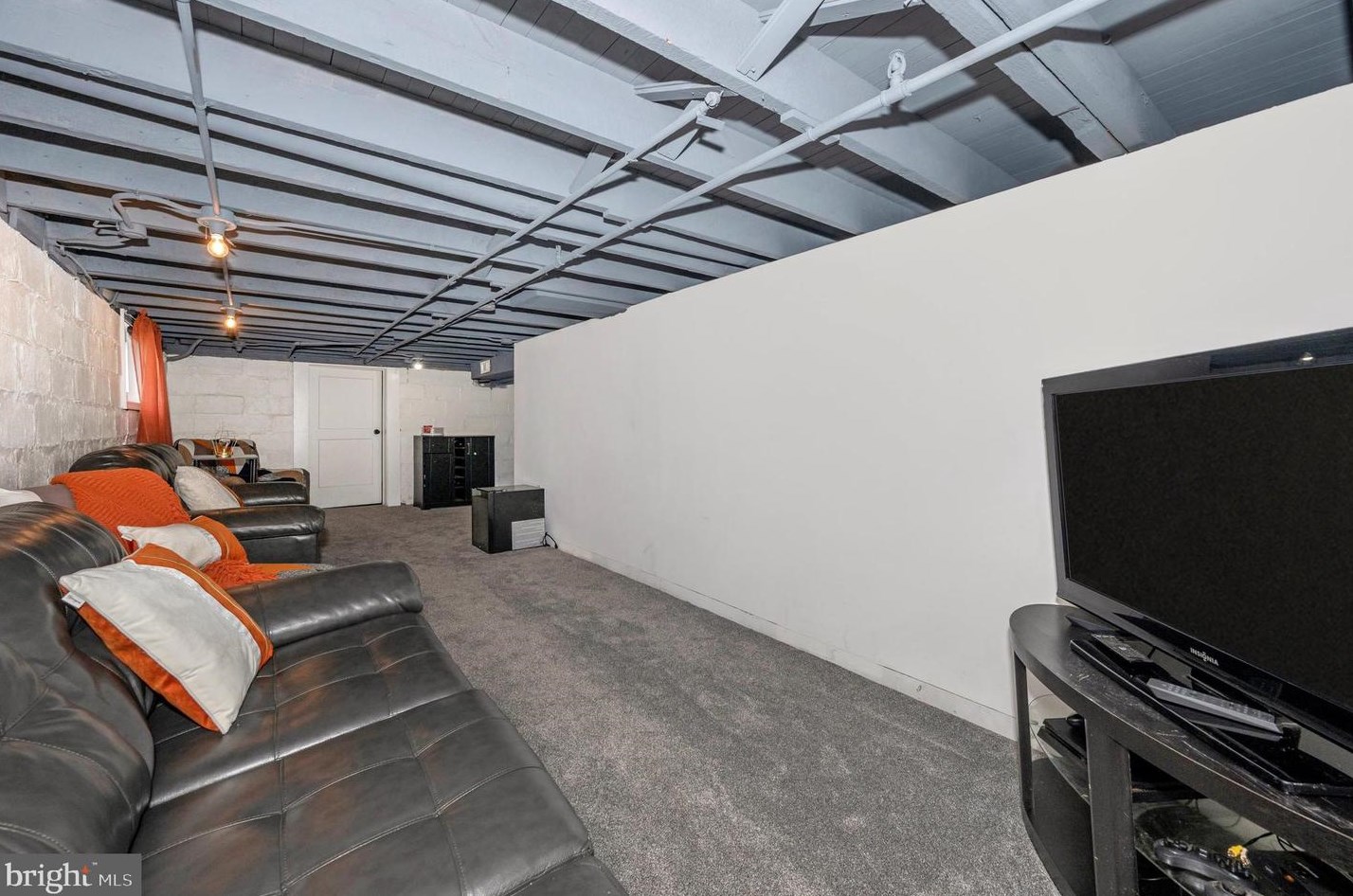 2920 Chesley Ave, Baltimore MD  21234-7627 exterior