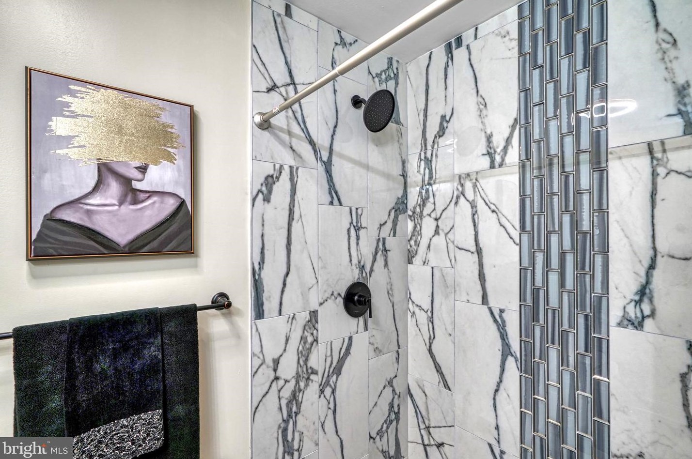 5210 The Alameda, Baltimore MD 21218-1357 exterior