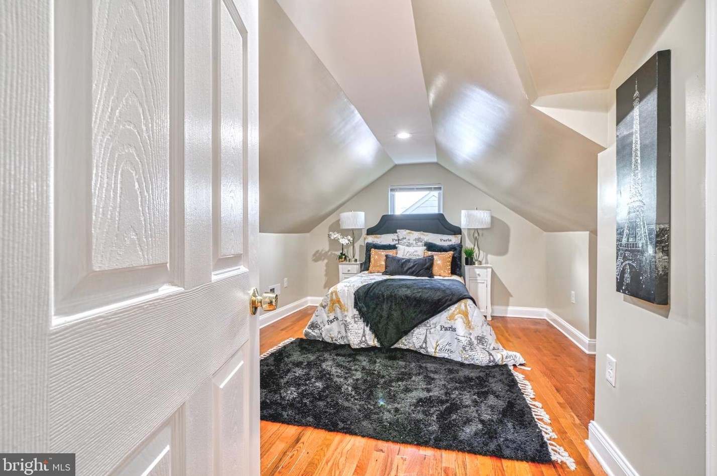 5210 The Alameda, Baltimore MD 21218-1357 exterior