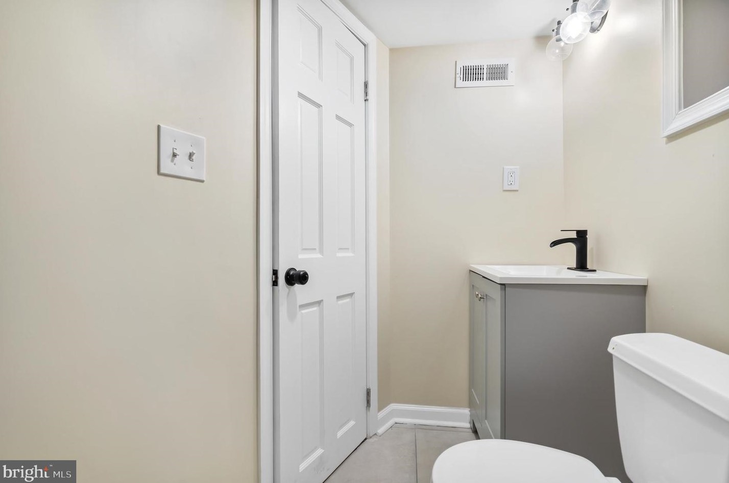 1309 Longwood St, Baltimore MD  21216-3926 exterior