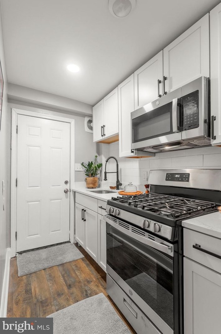 3319 Brendan Ave, Baltimore MD  21213-1842 exterior