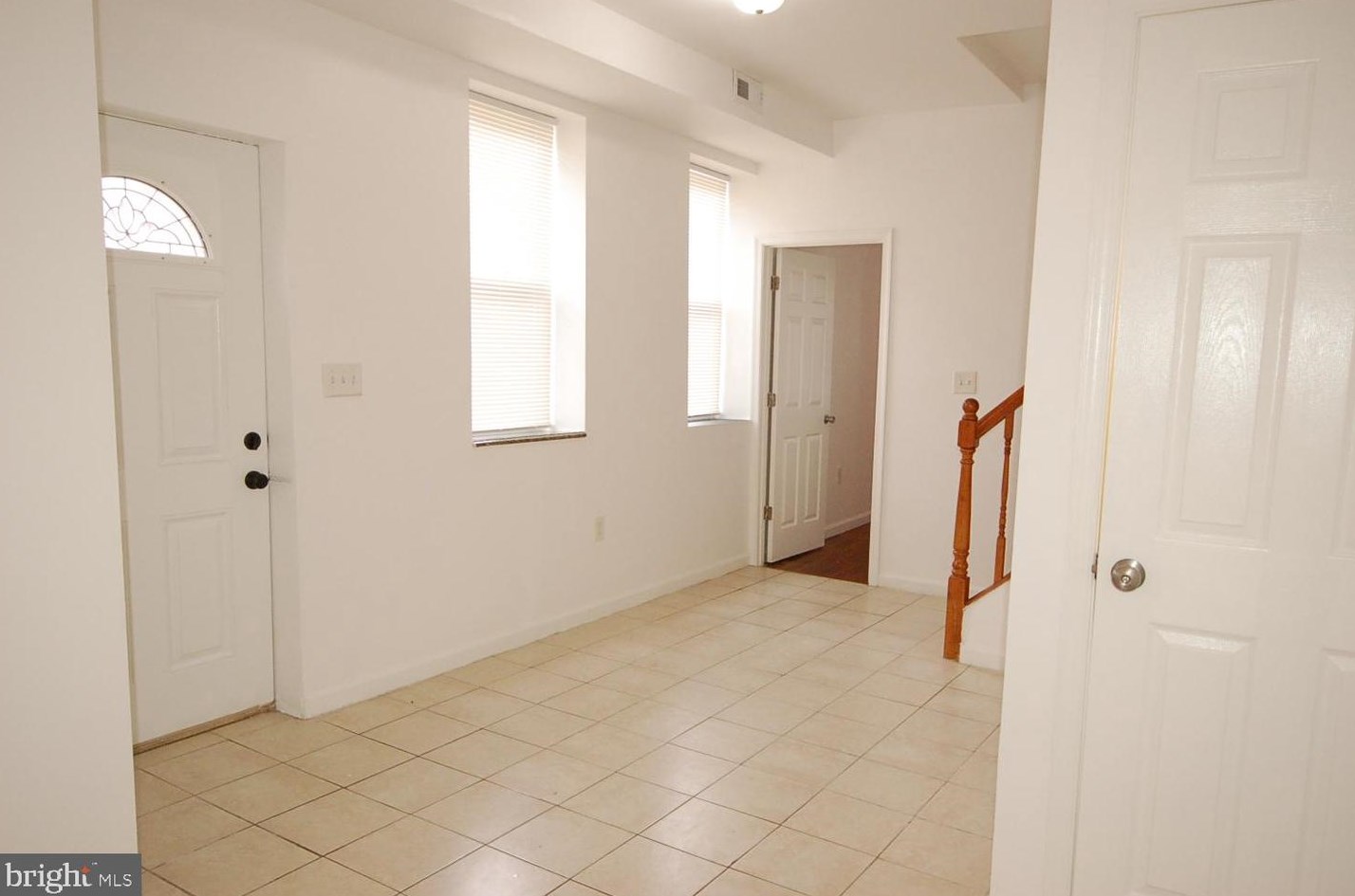 2015 Jefferson St, Baltimore MD  21205-2211 exterior