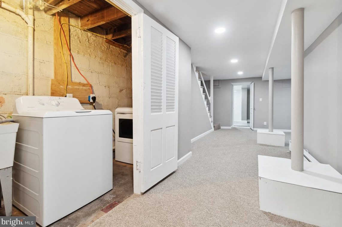 3241 Belmont Ave, Baltimore MD  21216-3807 exterior