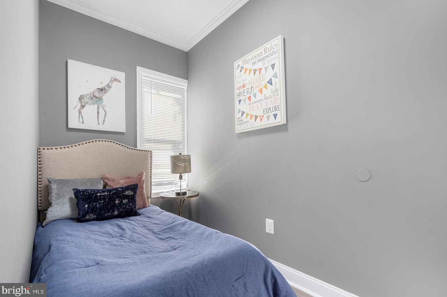 1937 Mosher St, Baltimore MD  21217-1050 exterior