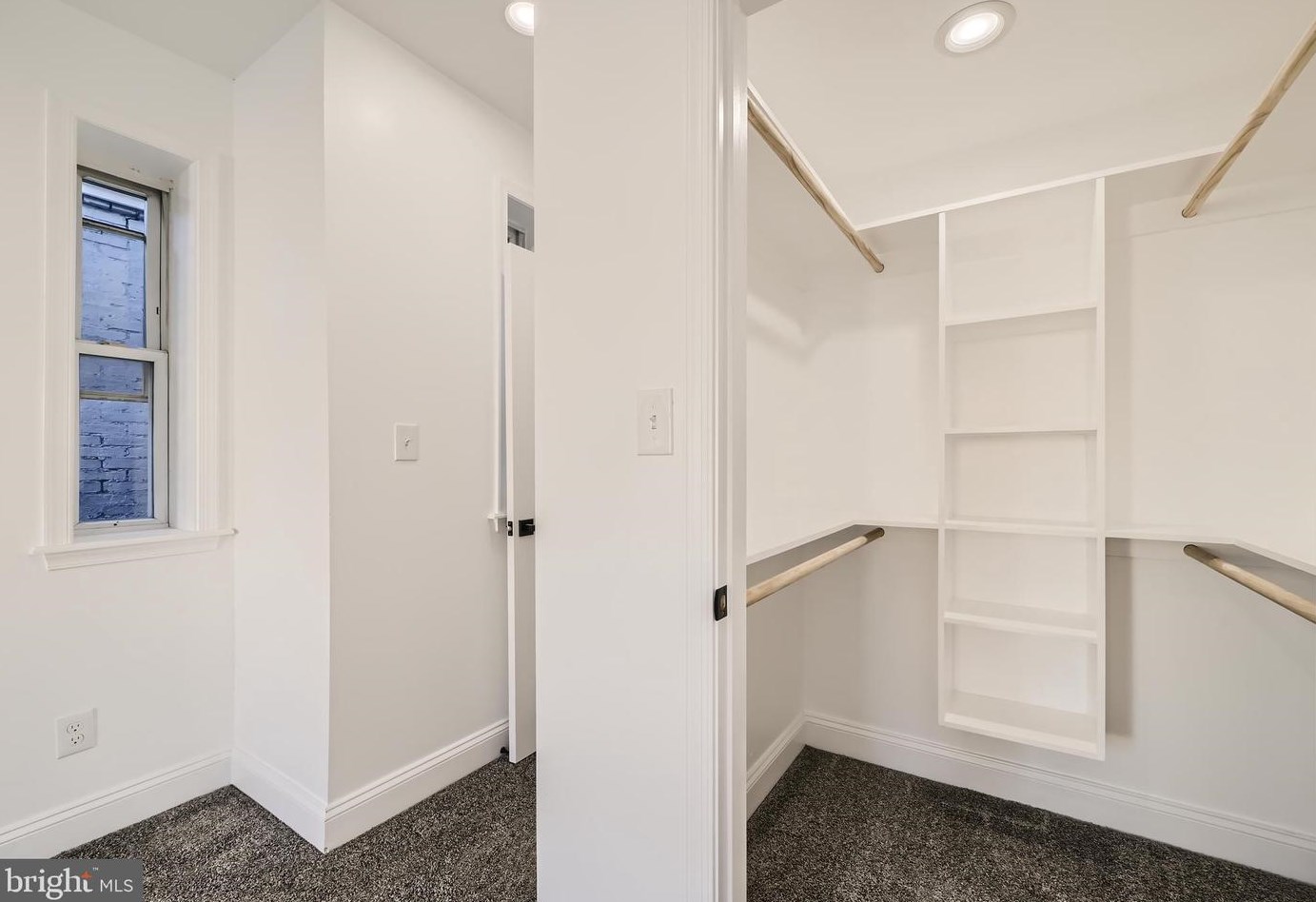 1606 Caroline St, Baltimore MD  21213-3332 exterior