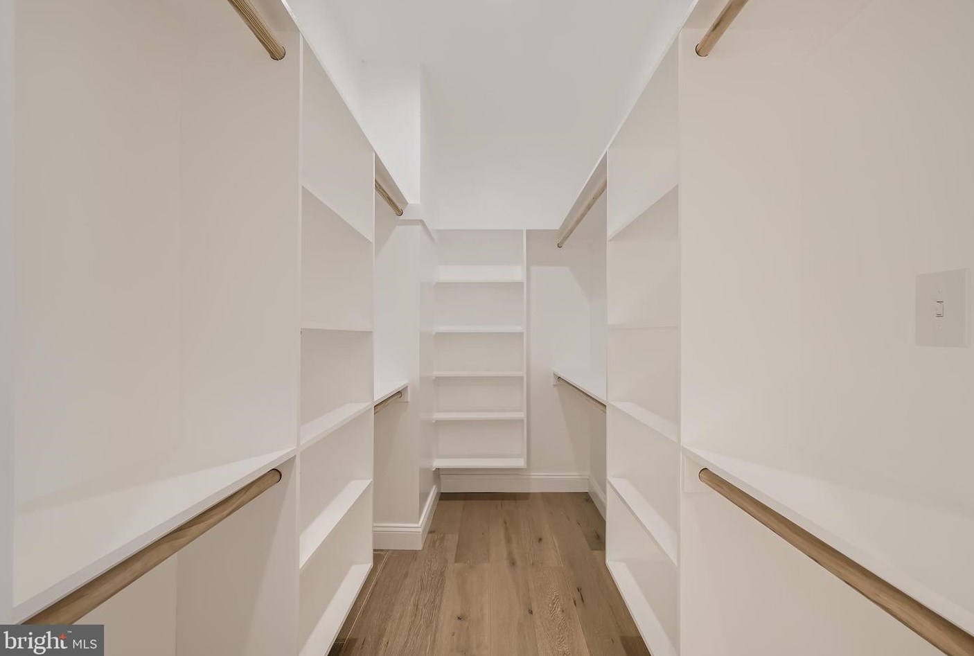 1606 Caroline St, Baltimore MD  21213-3332 exterior