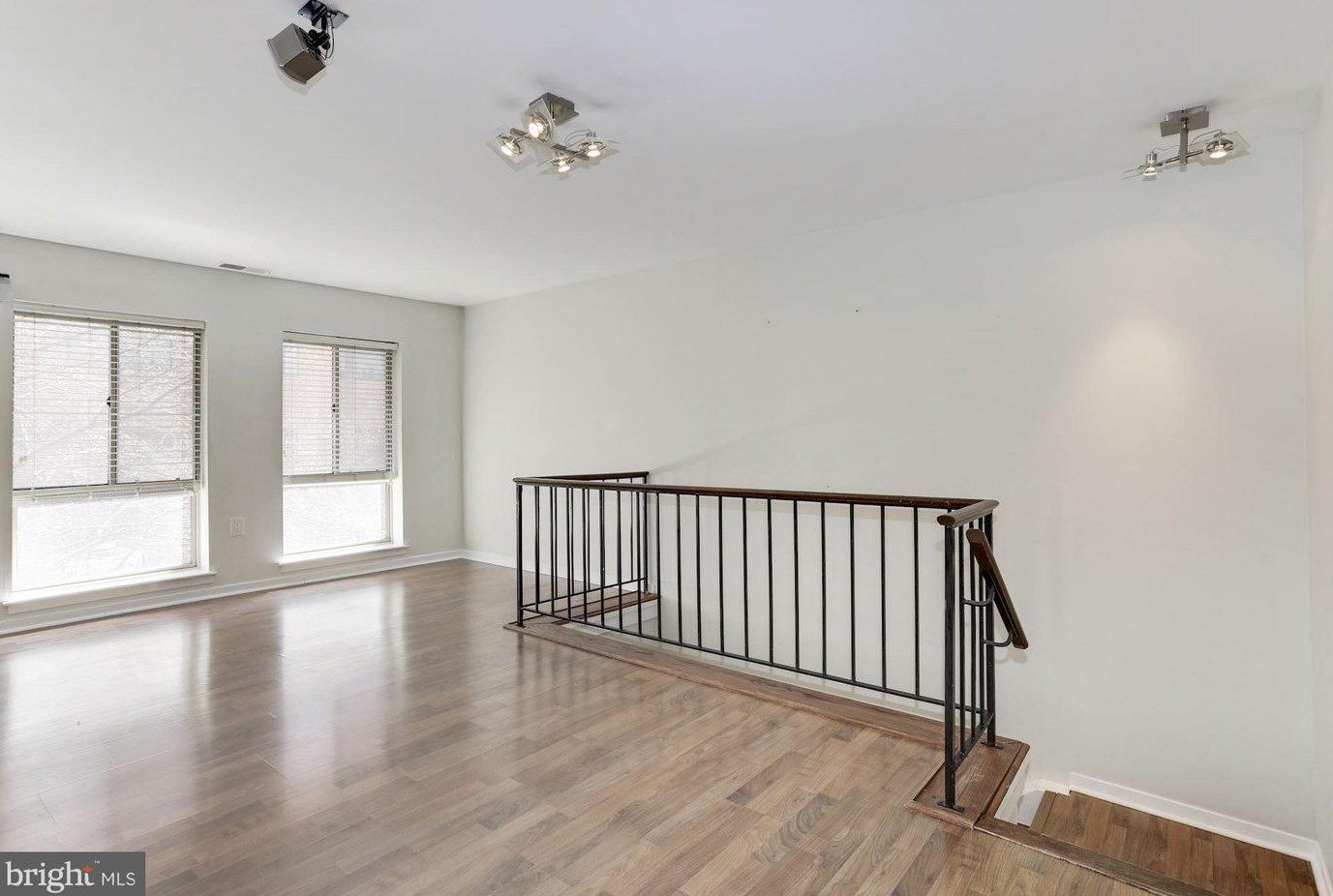 530 Charles St, Baltimore MD  21201-2427 exterior