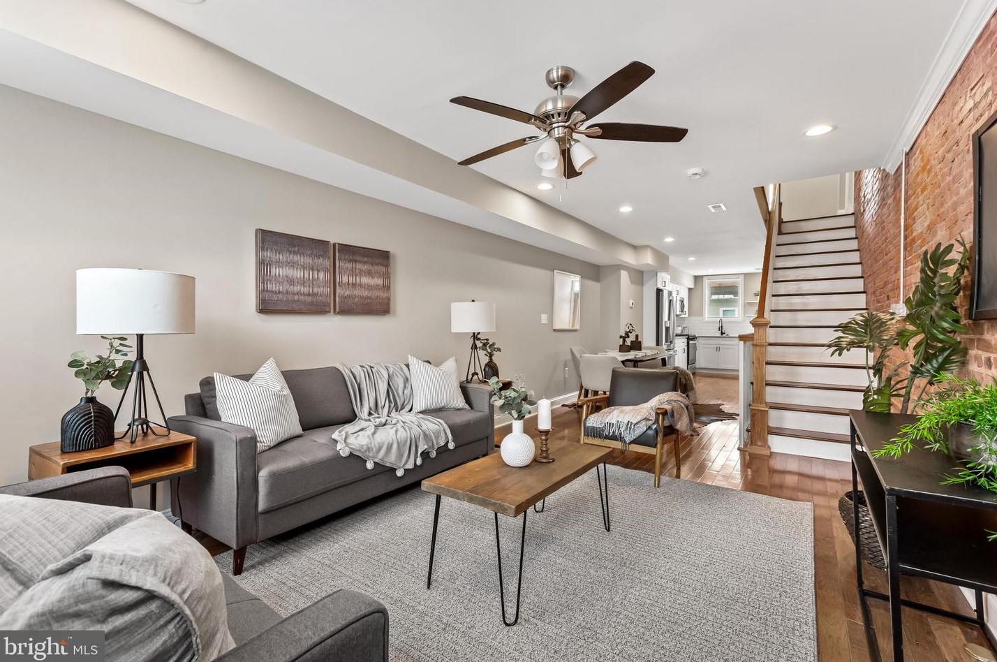 808 Curley St, Baltimore MD  21224-1714 exterior