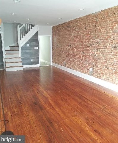 2415 Mcculloh St, Baltimore MD  21217-4059 exterior