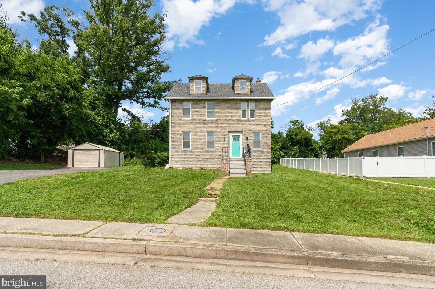 3410 Hamilton Ave, Baltimore MD  21206-3578 exterior