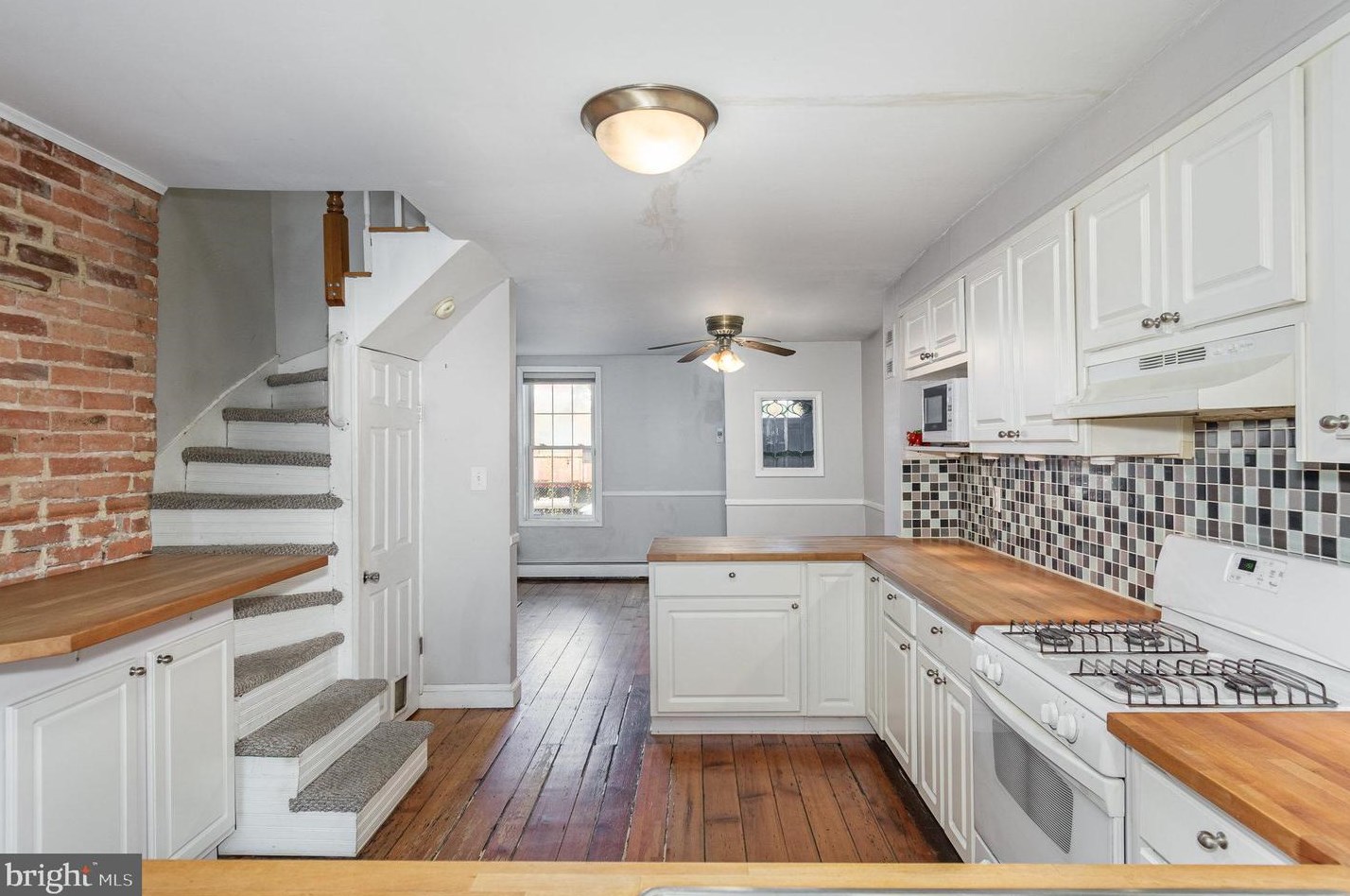 913 Mchenry St, Baltimore MD 21223-2901 exterior