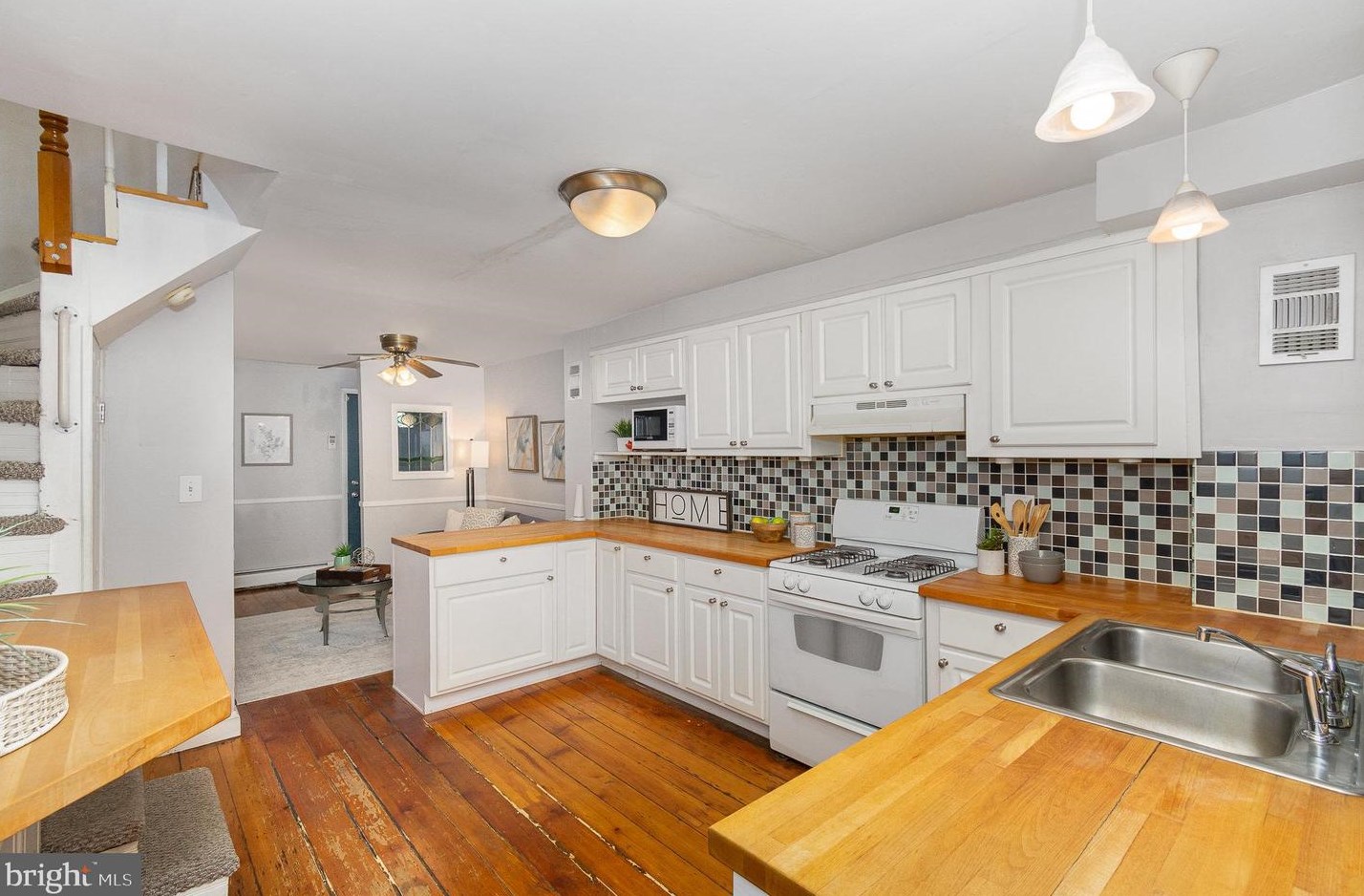 913 Mchenry St, Baltimore MD 21223-2901 exterior