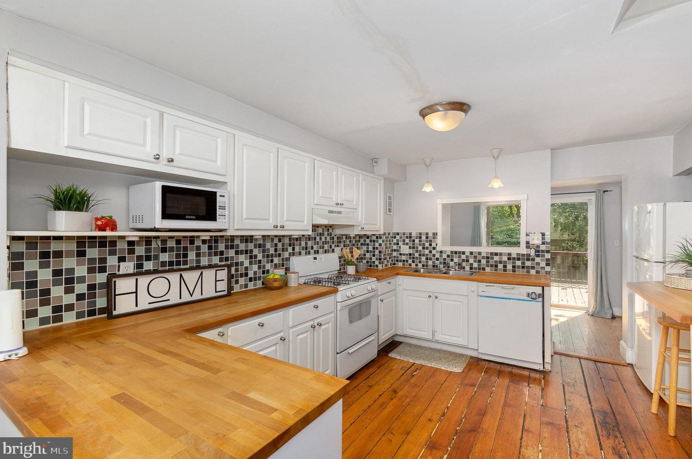 913 Mchenry St, Baltimore MD 21223-2901 exterior