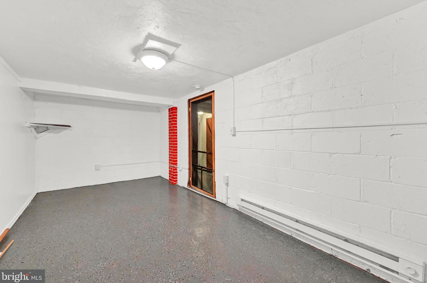 13 Kossuth St, Baltimore MD  21229-3752 exterior