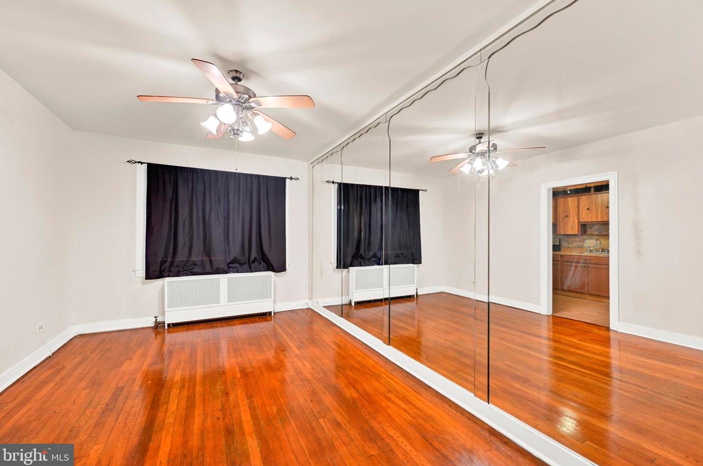 13 Kossuth St, Baltimore MD  21229-3752 exterior