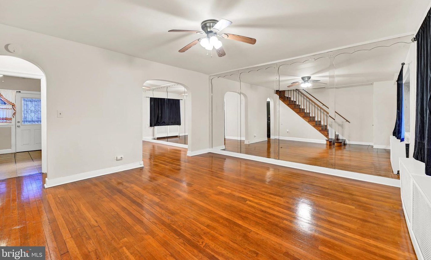 13 Kossuth St, Baltimore MD  21229-3752 exterior