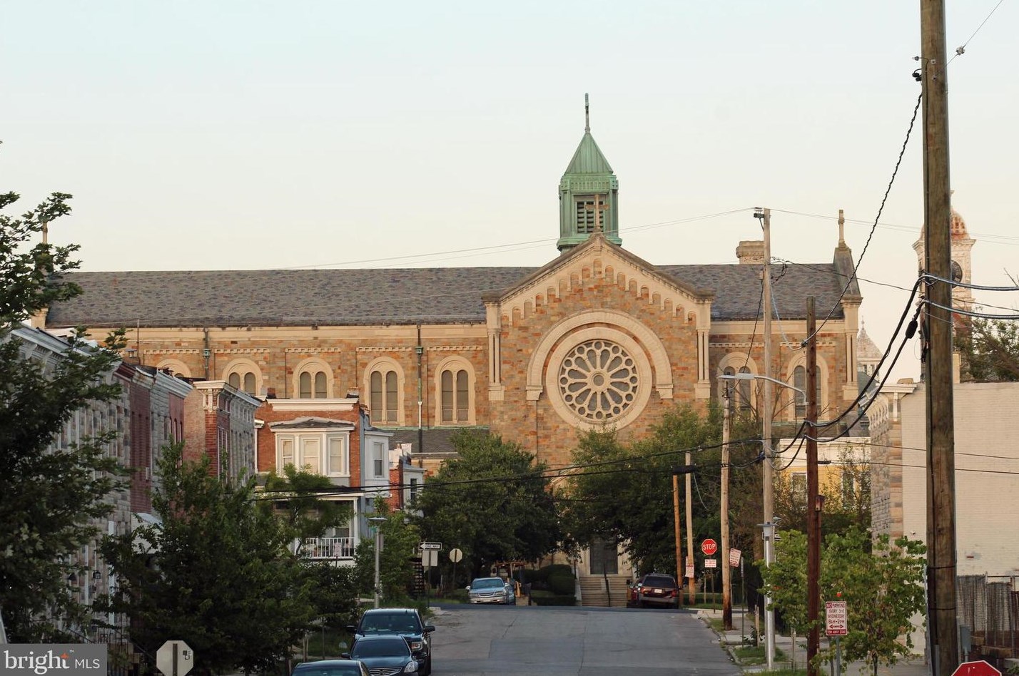 4022 Massachusetts Ave, Baltimore MD  21229-3765 exterior