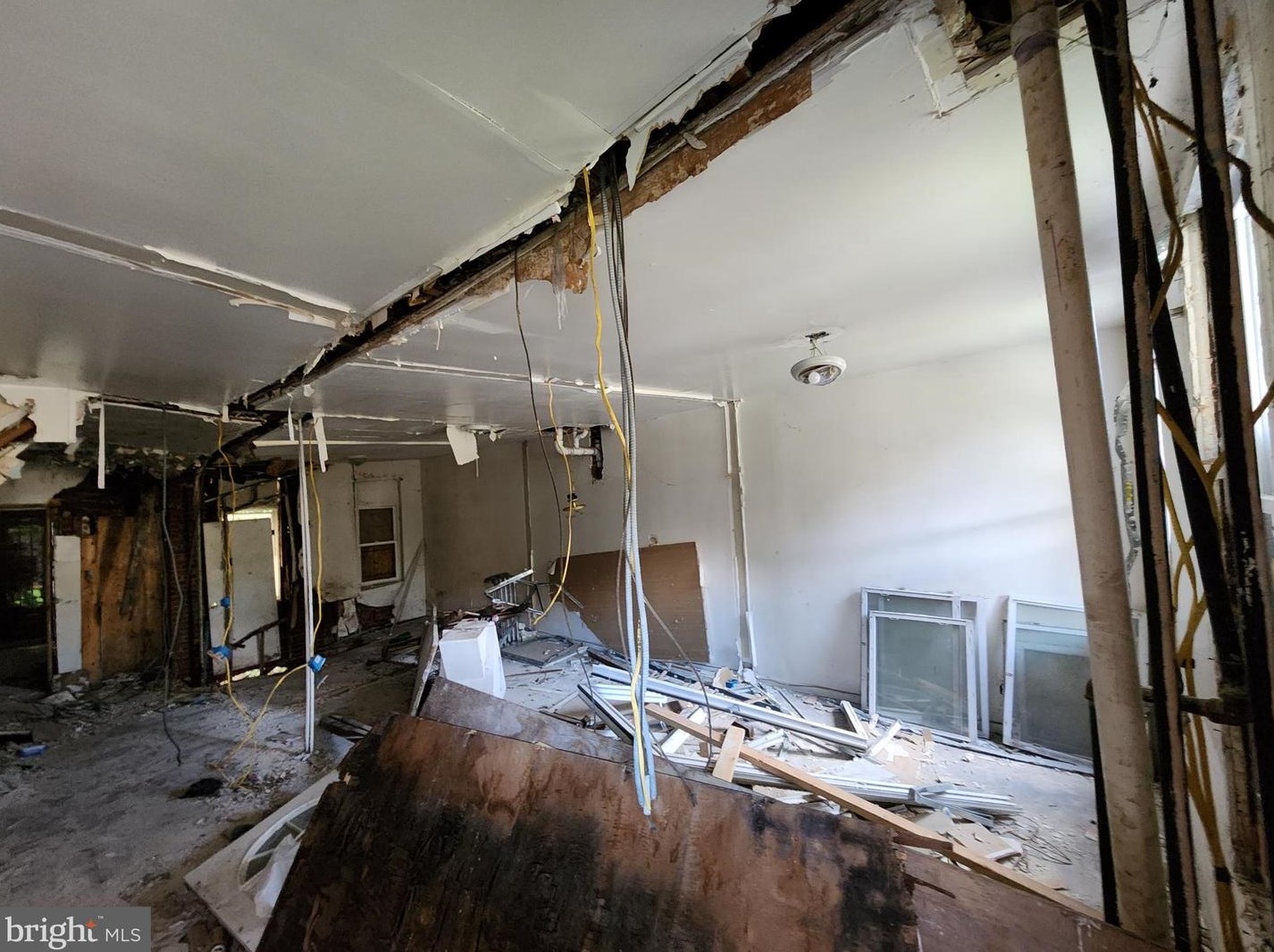 5219 Linden Heights Ave, Baltimore MD  21215-5015 exterior