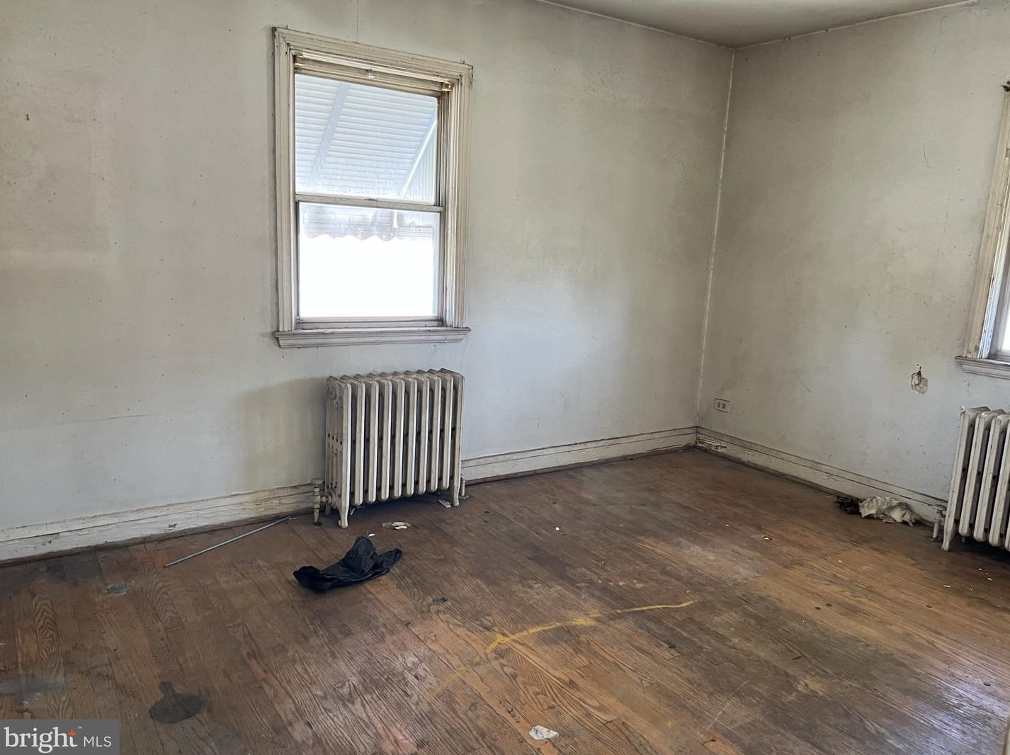 3498 Dolfield Ave, Baltimore MD  21215-7238 exterior