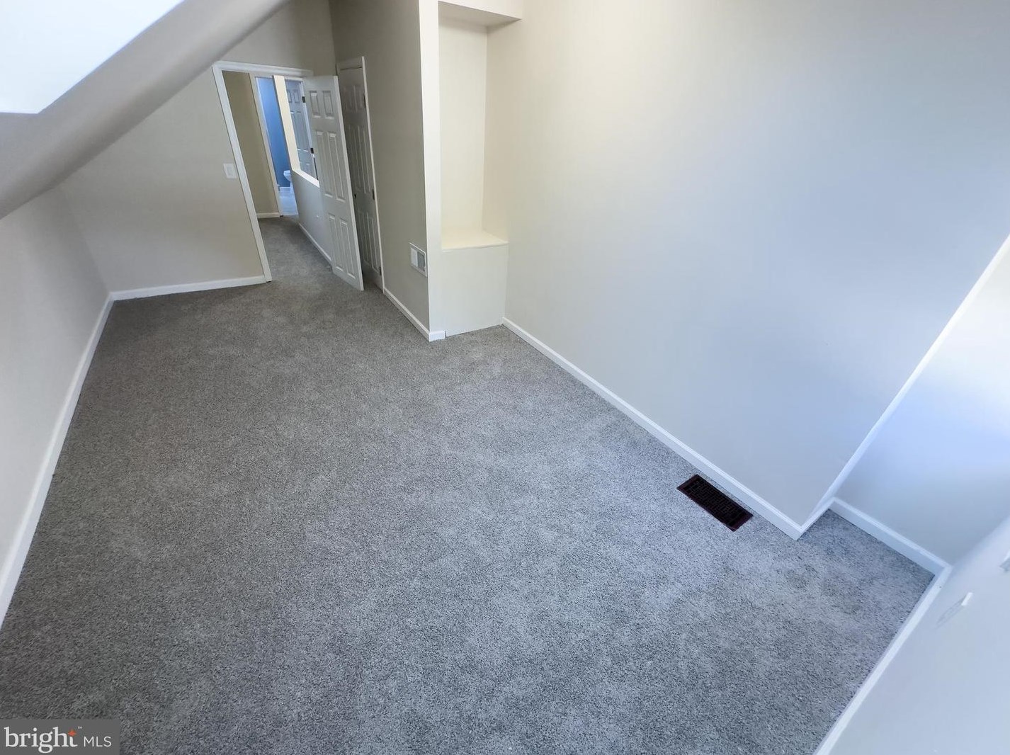 539 Pontiac Ave, Baltimore MD  21225-2002 exterior