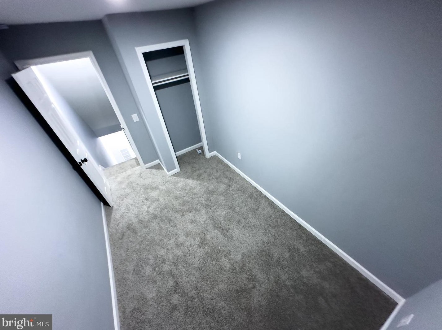 539 Pontiac Ave, Baltimore MD  21225-2002 exterior