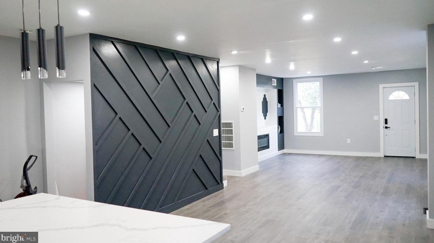 539 Pontiac Ave, Baltimore MD  21225-2002 exterior