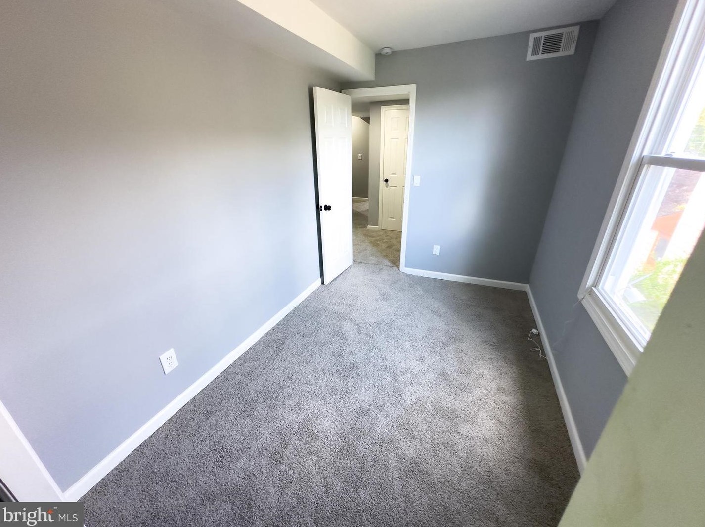 539 Pontiac Ave, Baltimore MD  21225-2002 exterior