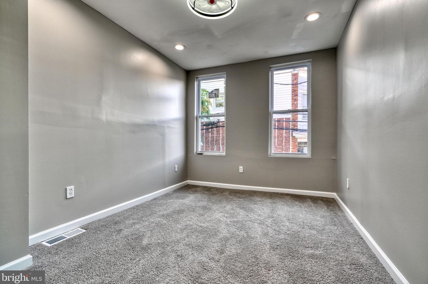 1744 Moreland Ave, Baltimore MD  21216-3707 exterior
