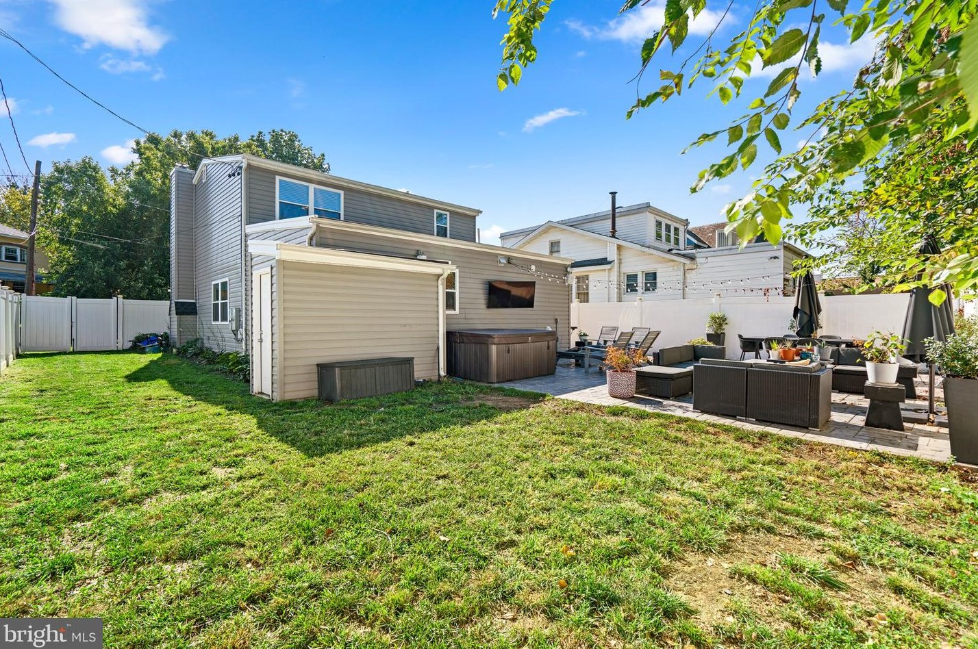 4406 Clydesdale Ave, Baltimore MD  21211-1207 exterior