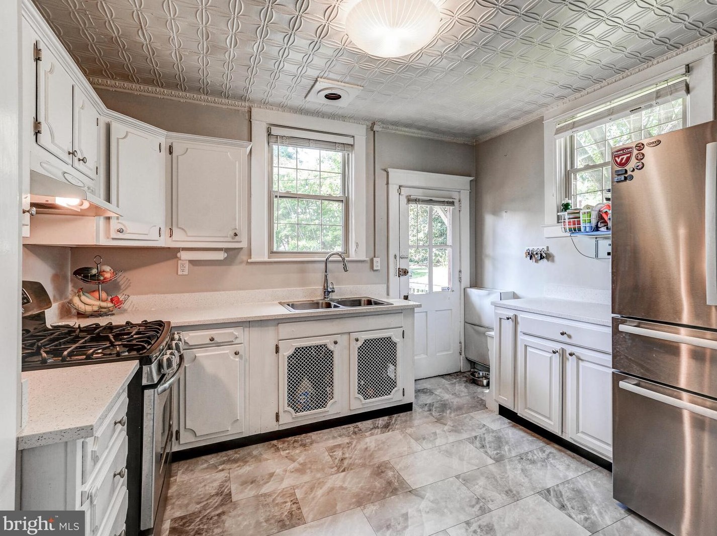 219 Gittings Ave, Baltimore MD  21212-2526 exterior