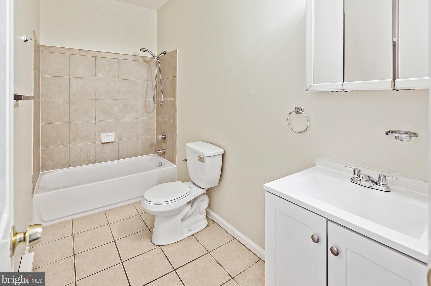 3815 Belle Ave, Baltimore MD 21207-7101 exterior