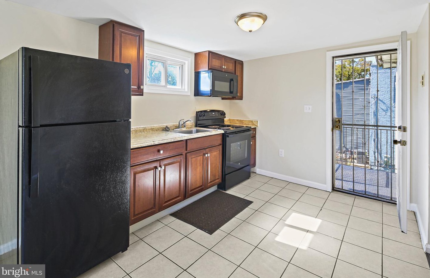 3815 Belle Ave, Baltimore MD 21207-7101 exterior