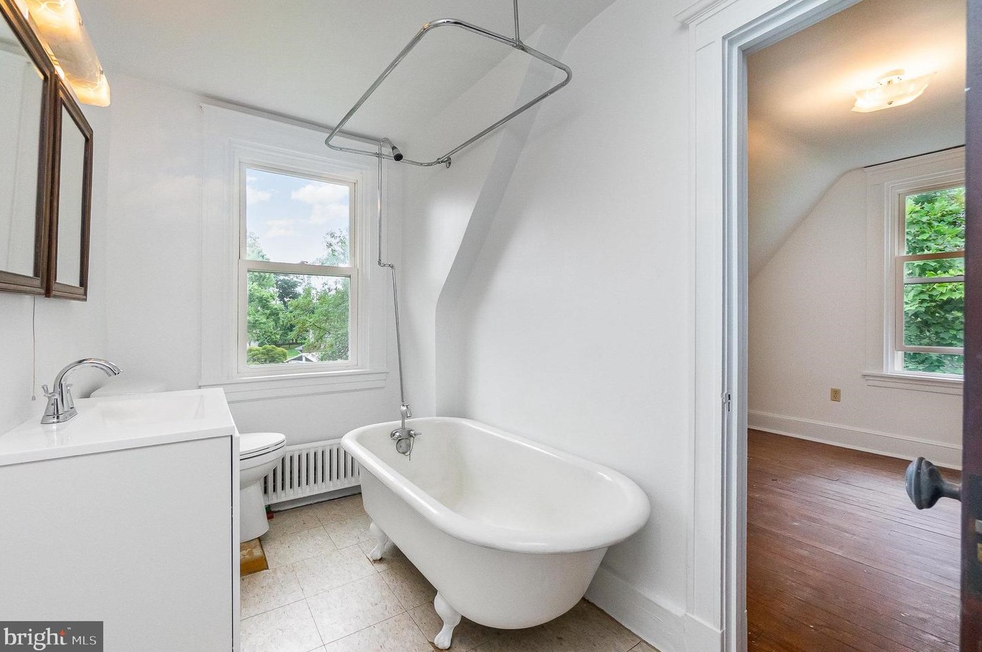 2701 Whitney Ave, Baltimore MD 21215-4026 exterior