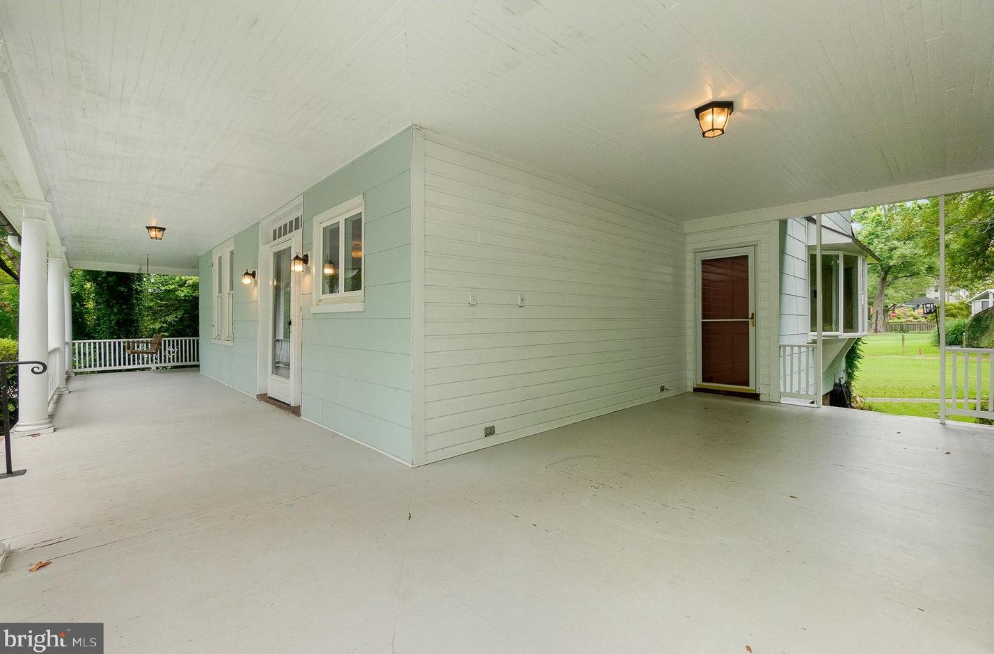 2701 Whitney Ave, Baltimore MD 21215-4026 exterior