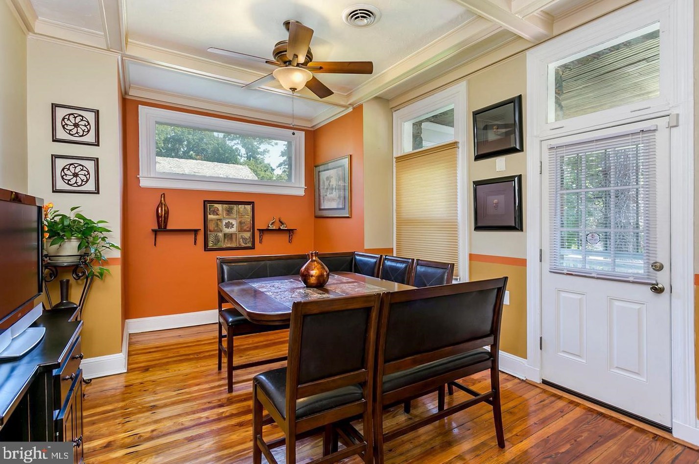 3205 Howard Park Ave, Baltimore MD 21207-6741 exterior