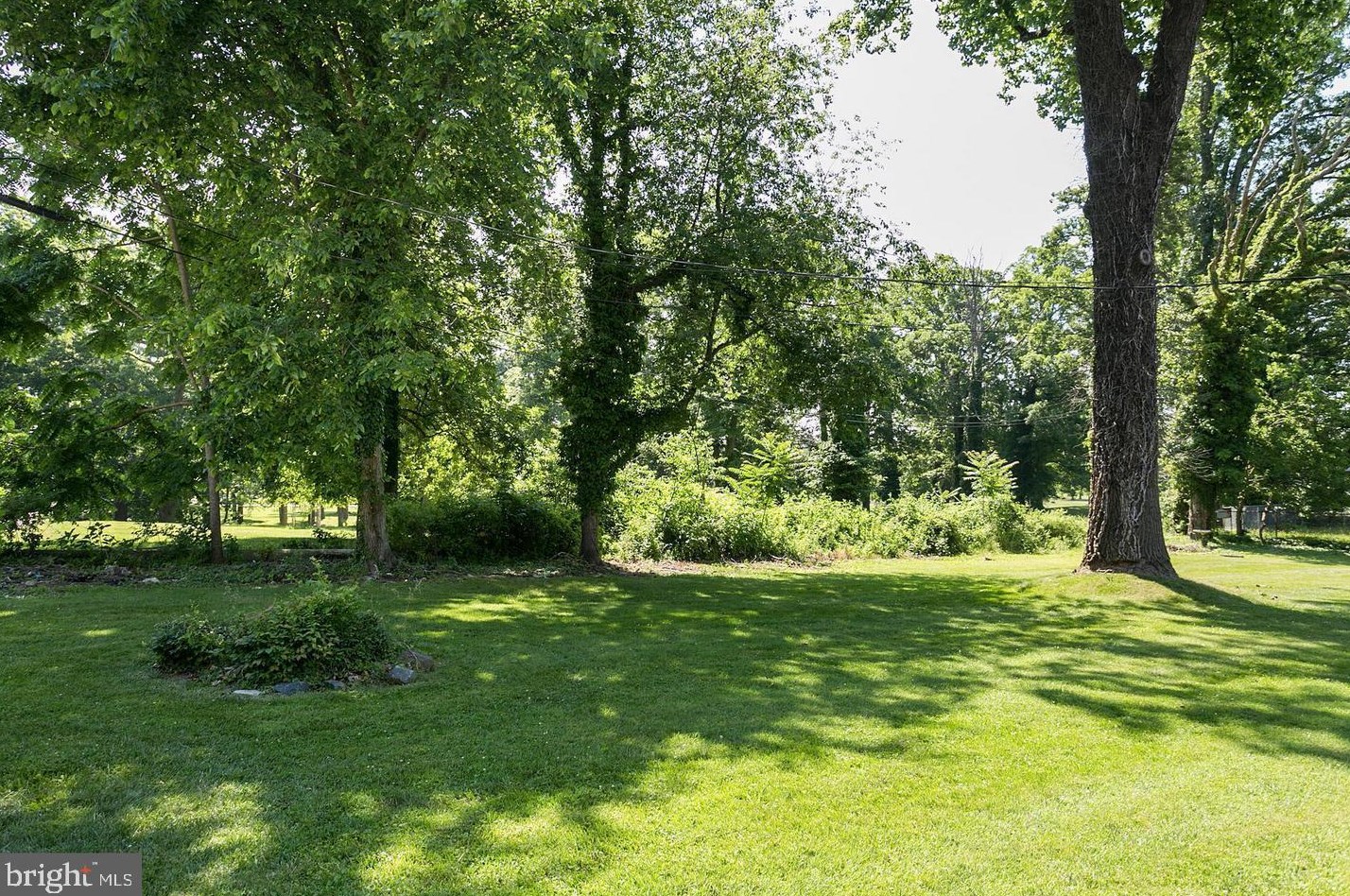 3205 Howard Park Ave, Baltimore MD 21207-6741 exterior