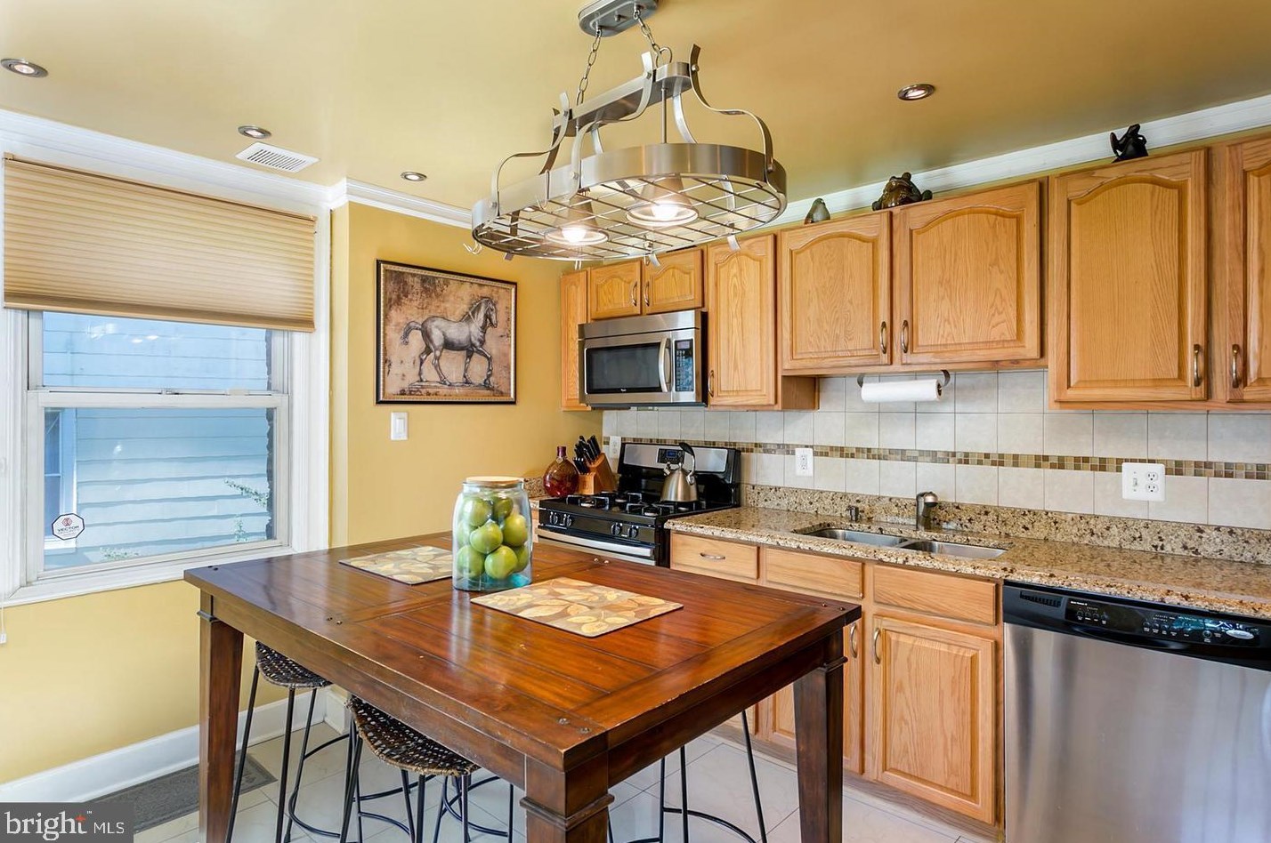 3205 Howard Park Ave, Baltimore MD 21207-6741 exterior