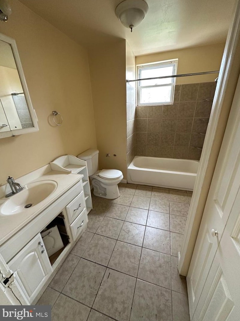 3445 Harwell Ave, Baltimore MD  21213-1214 exterior