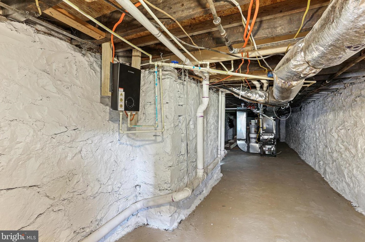 1806 Pulaski St, Baltimore MD 21217-1208 exterior