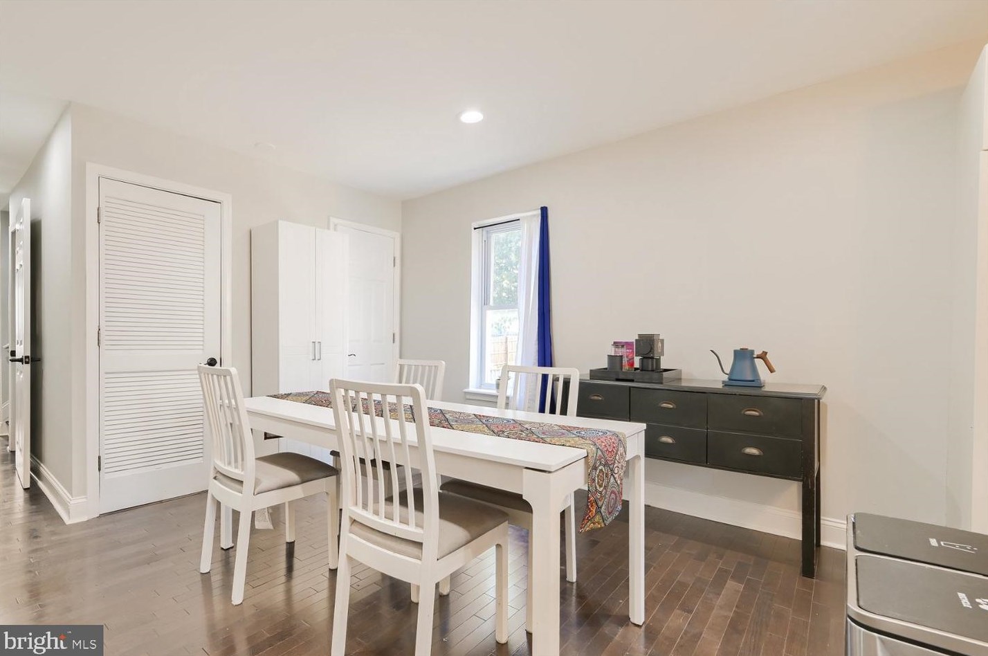 1927 Guilford Ave, Baltimore MD  21218-6139 exterior