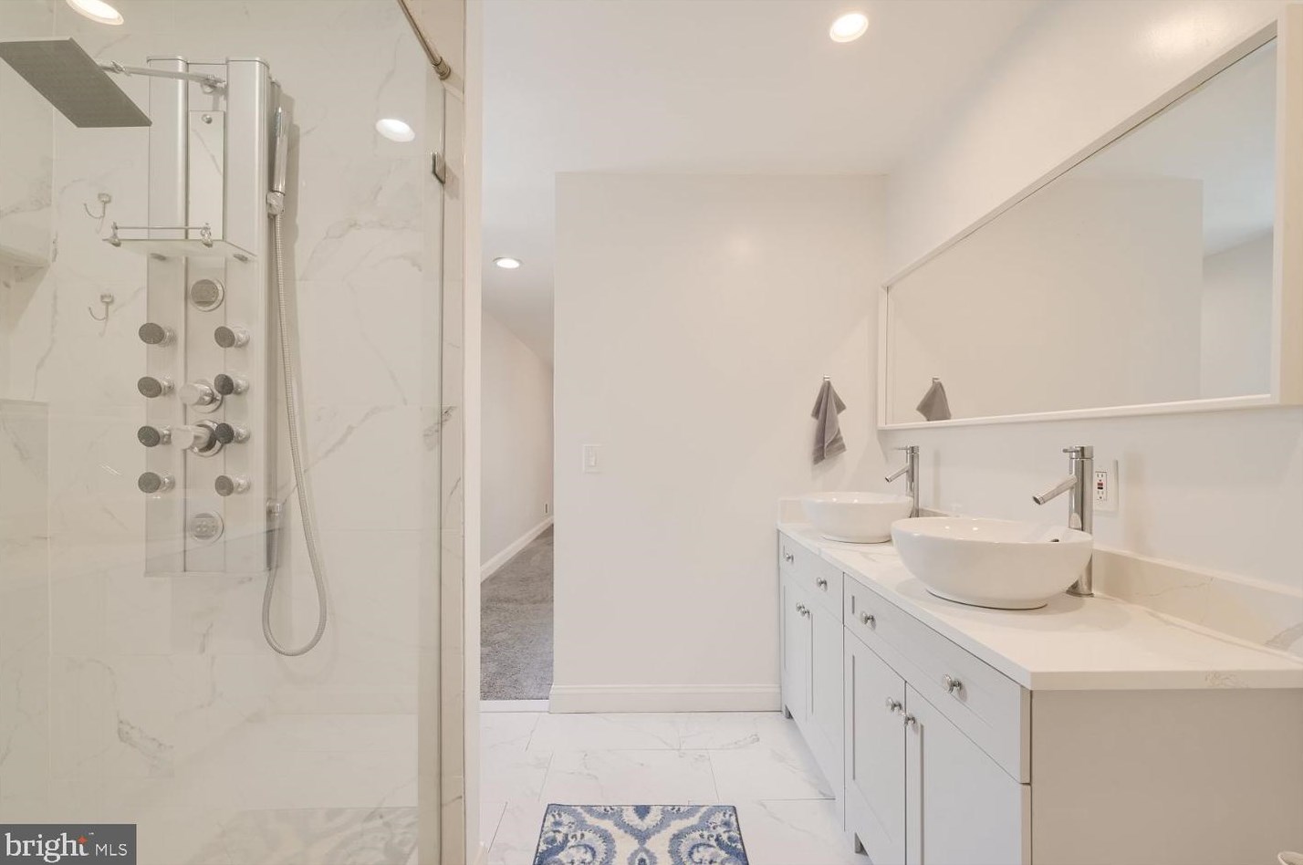 1927 Guilford Ave, Baltimore MD  21218-6139 exterior
