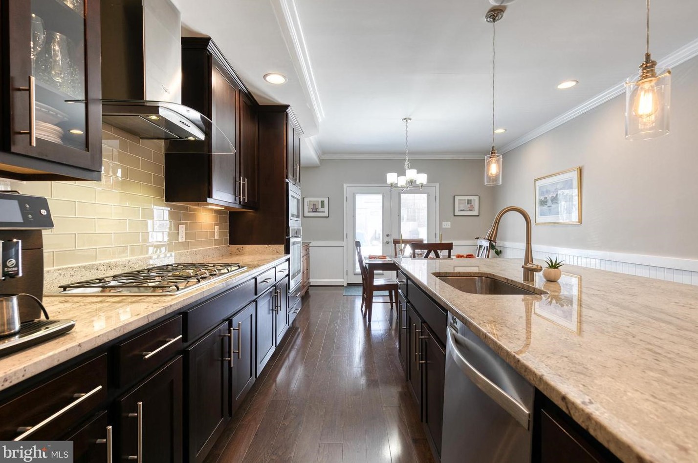 1337 Charles St, Baltimore MD 21230-4226 exterior