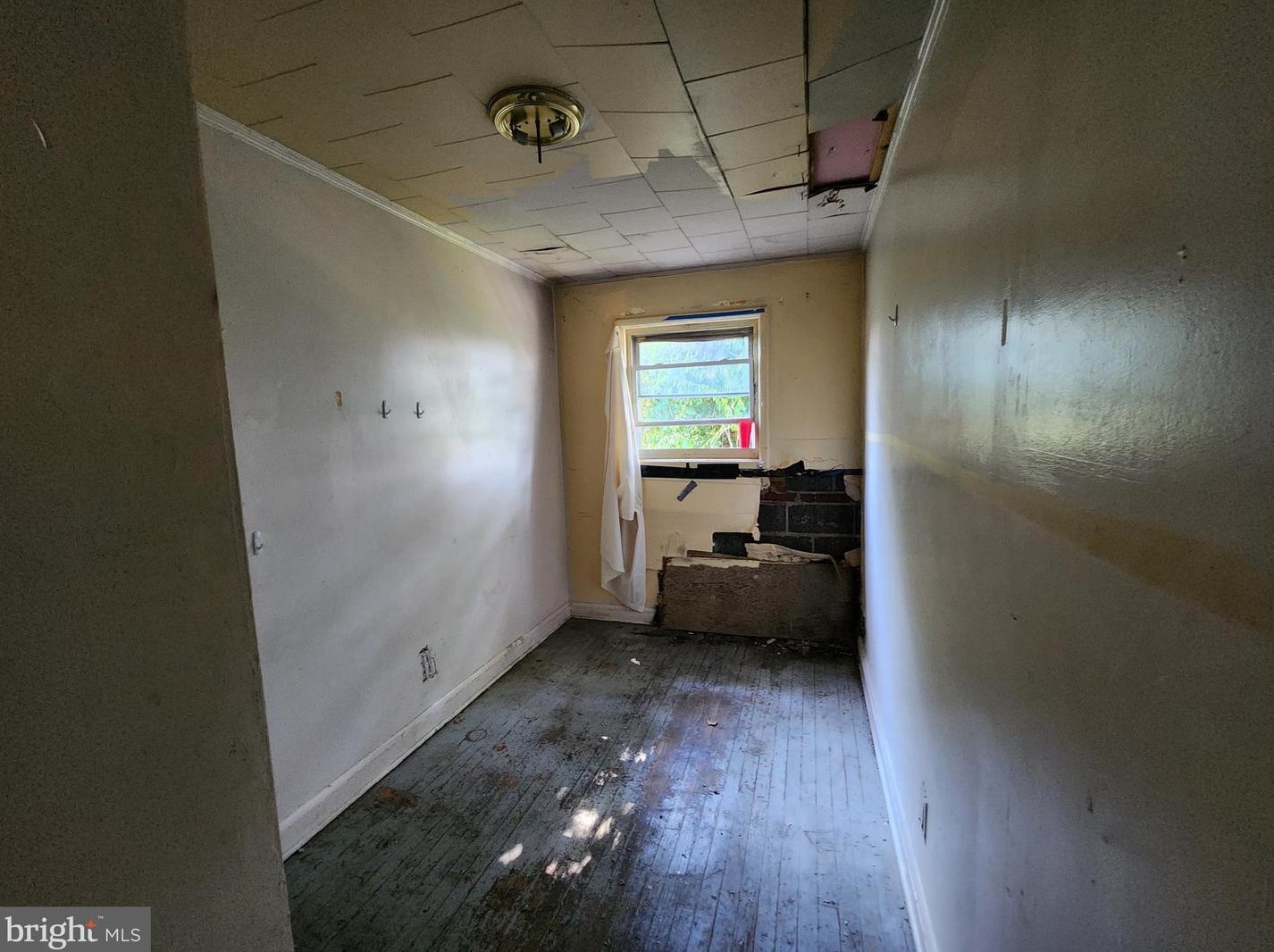 3105 Frisby St, Baltimore MD  21218-3520 exterior